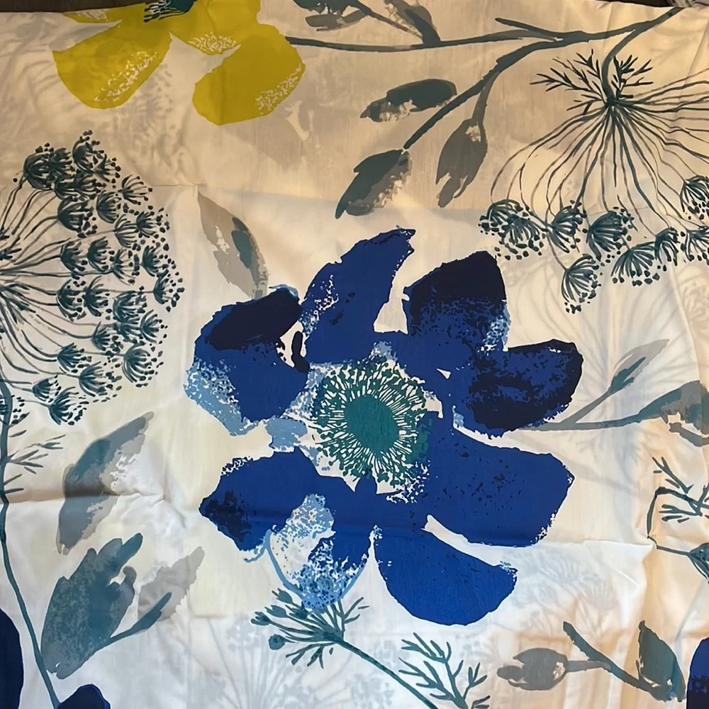 NWT! West Elm Wild Poppy Full Queen Duvet Cover and 2 Standard size Sham